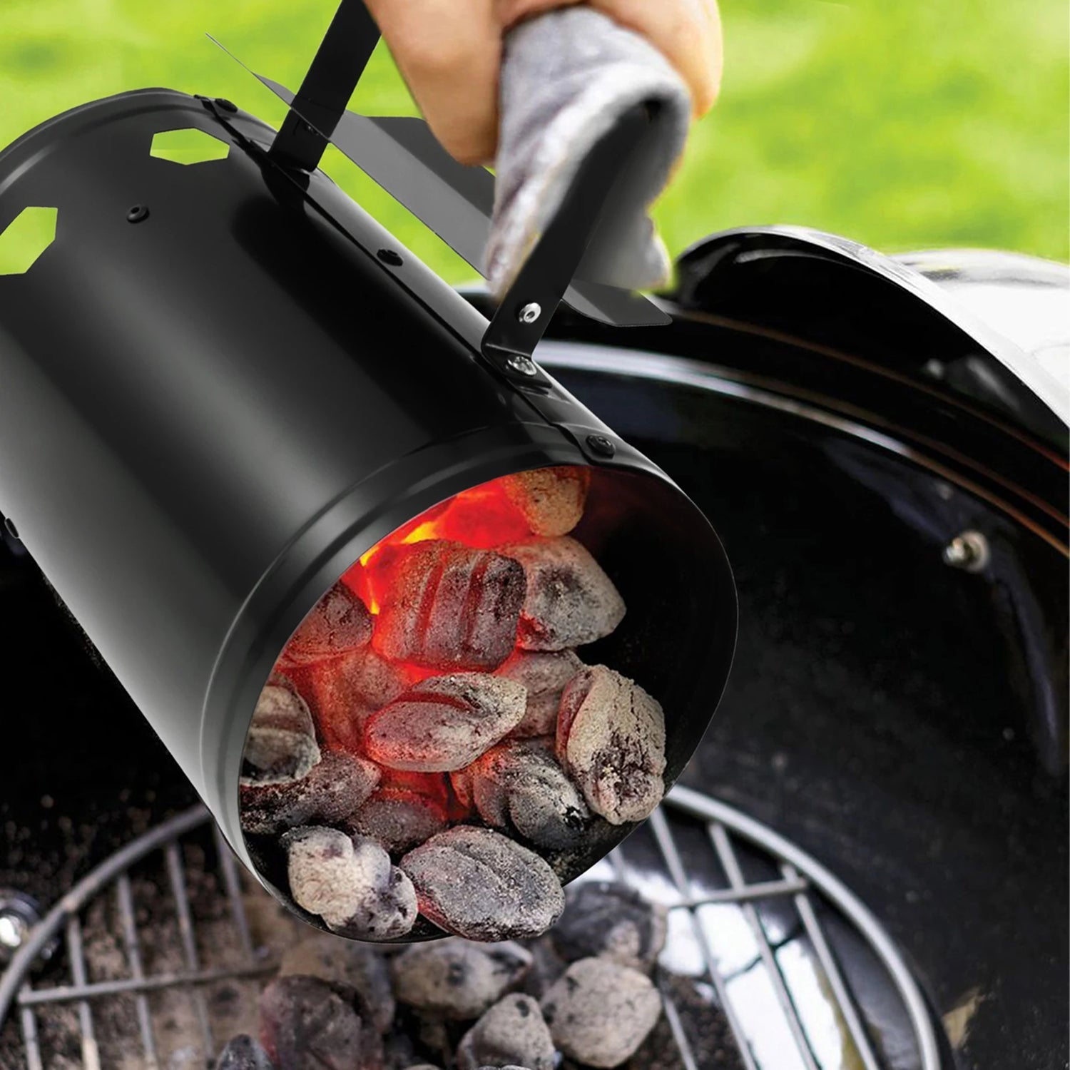 66 Large Capacity Charcoal Chimney Starter, Quick Light No Lighter Fluid Required