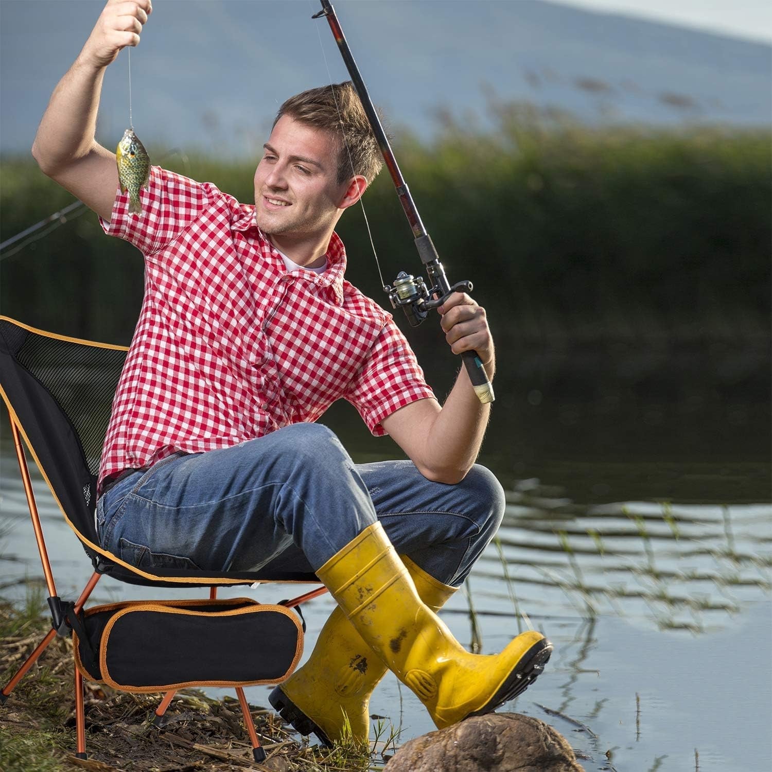 PikoOuta Lightweight Camping Chair - Portable Foldable Outdoor Seat